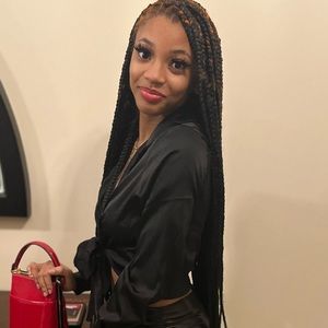 Meet your Posher, Raven